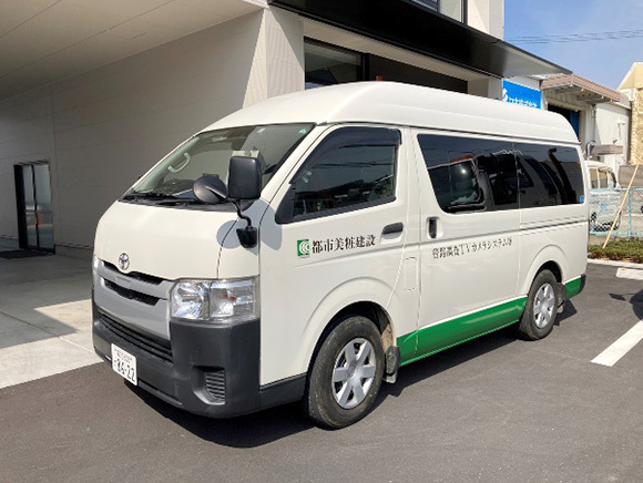 写真：管内TVカメラシステム搭載車